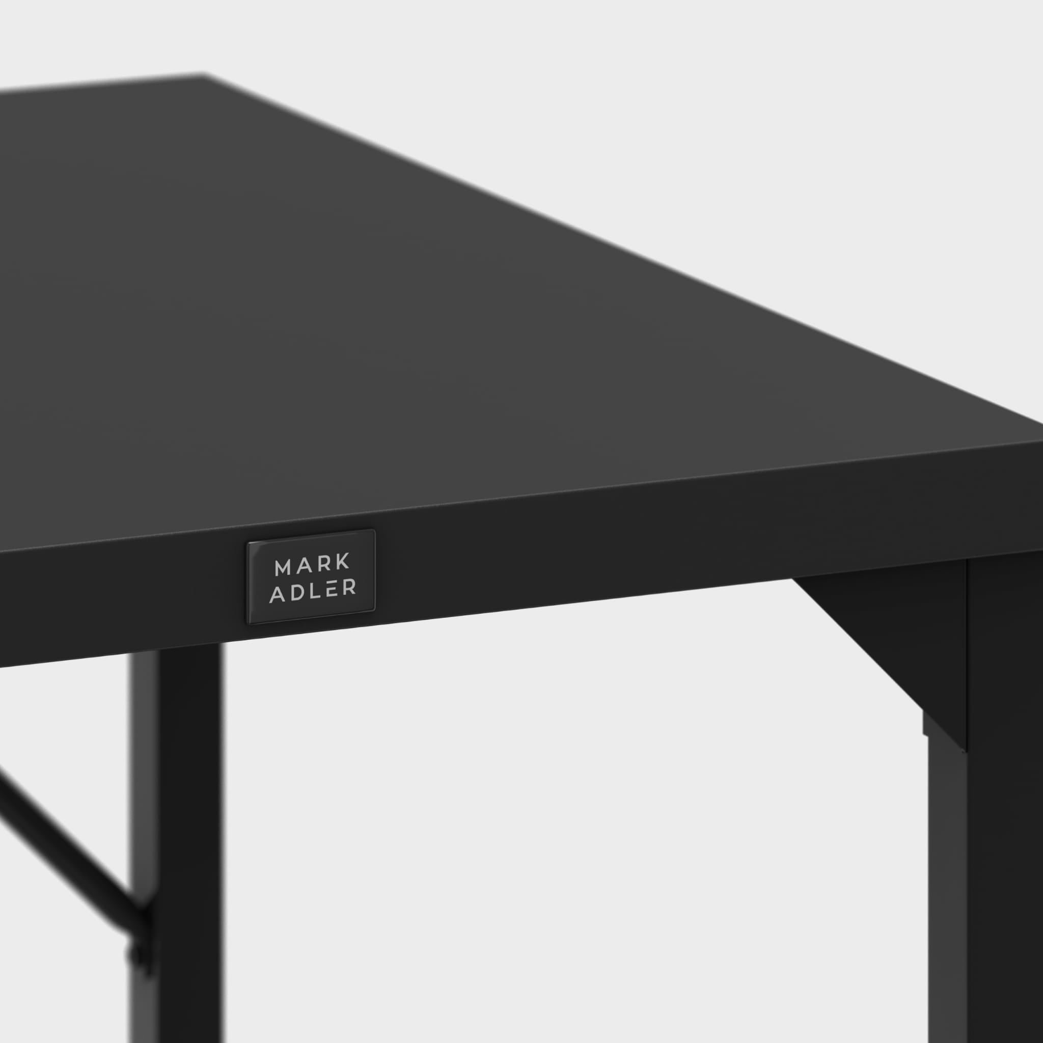 Birou mic Mark Adler Leader 1.3 negru 80 cm