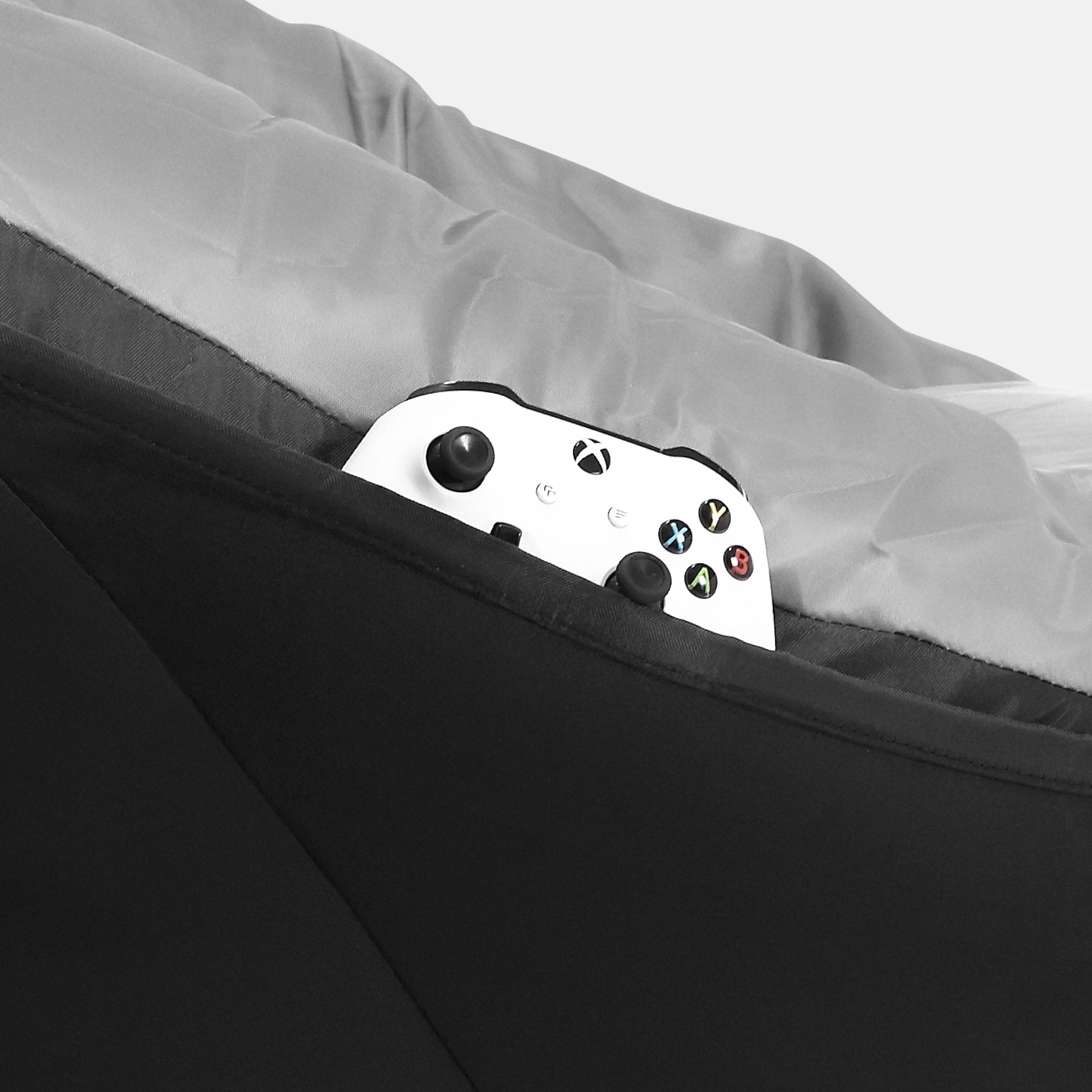 Buzunare convenabile la îndemână